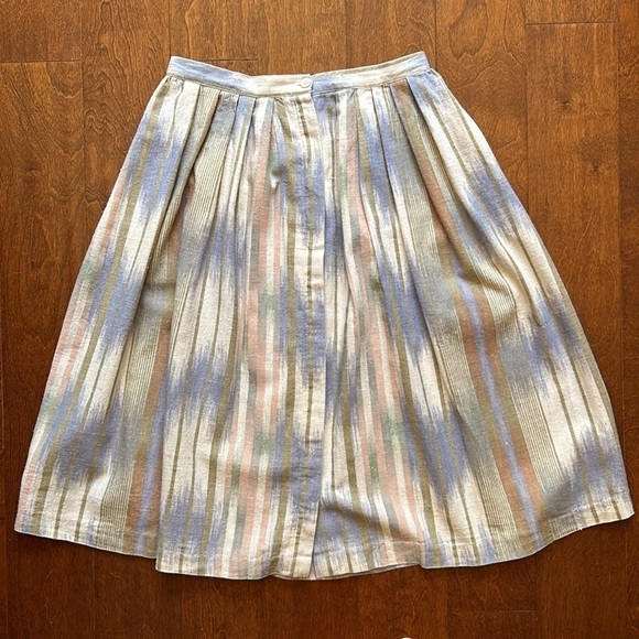 Vintage Ikat Midi Button Down Skirt, 100% Cotton, Textured, Pockets, Size Small - Picture 2 of 12